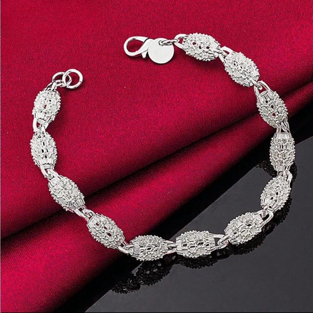 Elegant Silver Bracelet